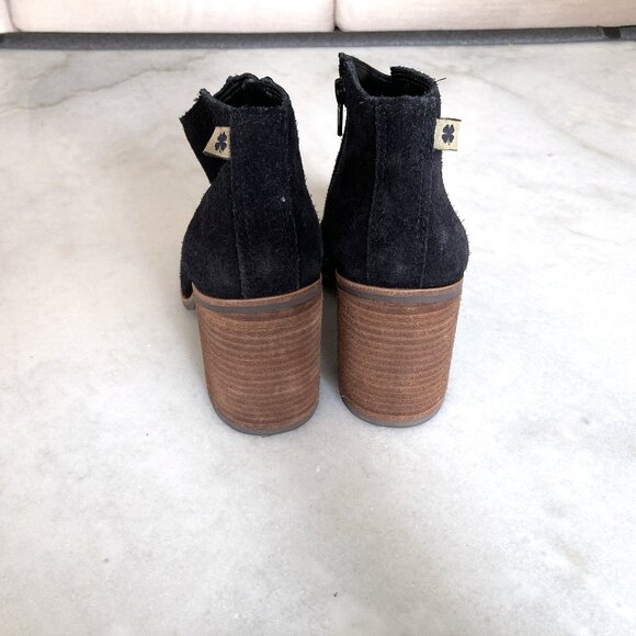 NWOT! New! Lucky Brand Pellyon black suede ankle boot, brown chunky stacked heel - Picture 4 of 9